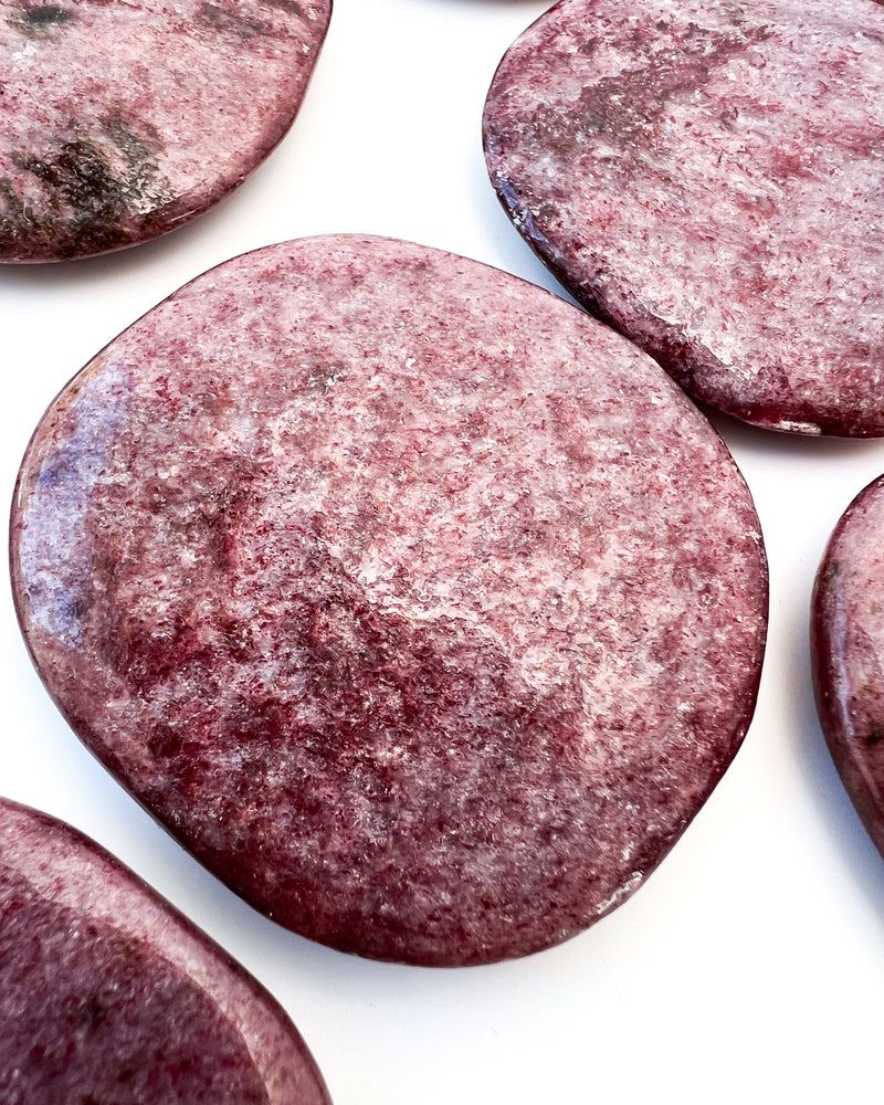 Thulite