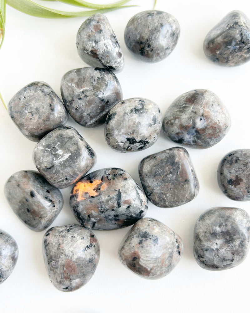 Charme Cœur En Cristal Yooperlite 50-60g - Pierre énergétique Wicca, Décoration Puissante